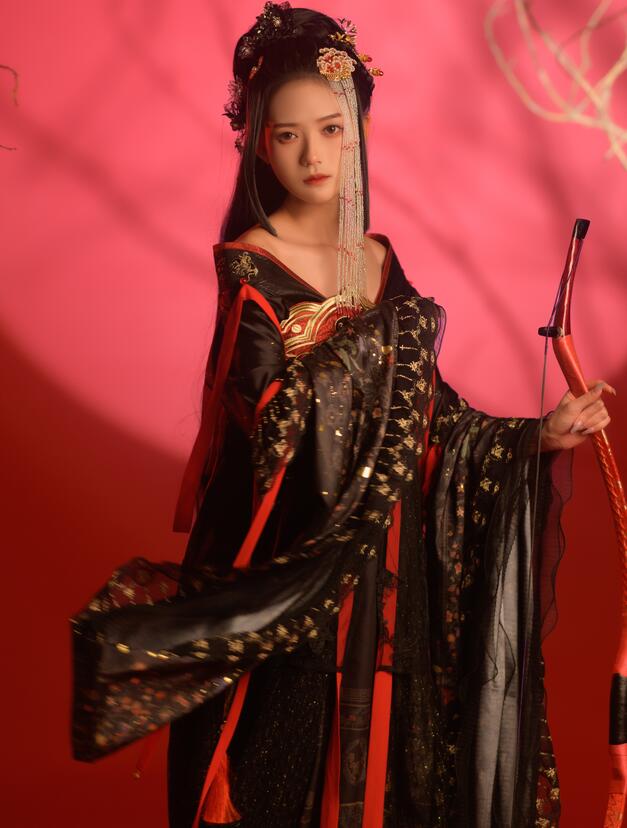 国产恐怖片午夜游泳馆