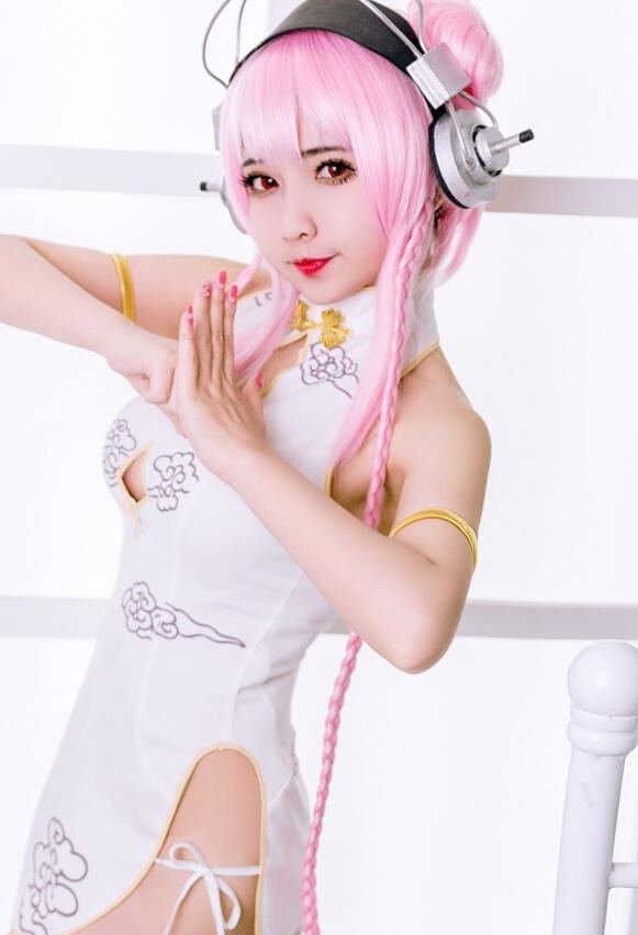 亚洲卡一卡二卡三久久丫
