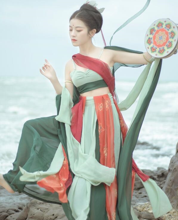 美妇人亚洲久久深爱