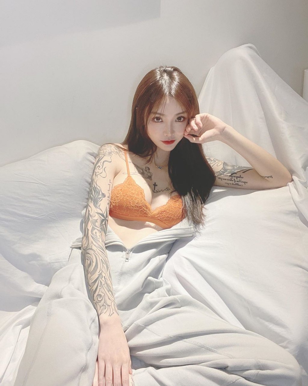 伊大人久久香线焦宗合一75大