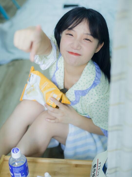 亚洲午夜的颜色