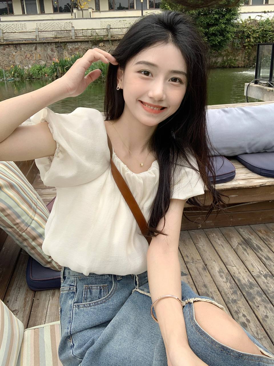 狠狠亚洲婷婷综合色香