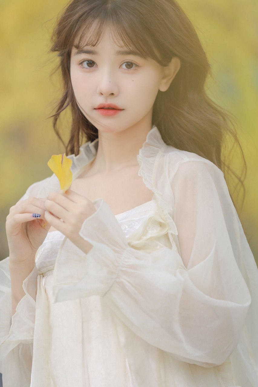 亚洲女人在线