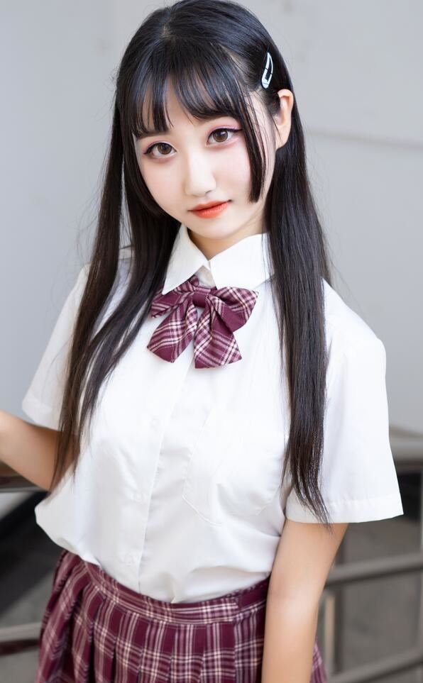 一女三黑人玩4P惨叫