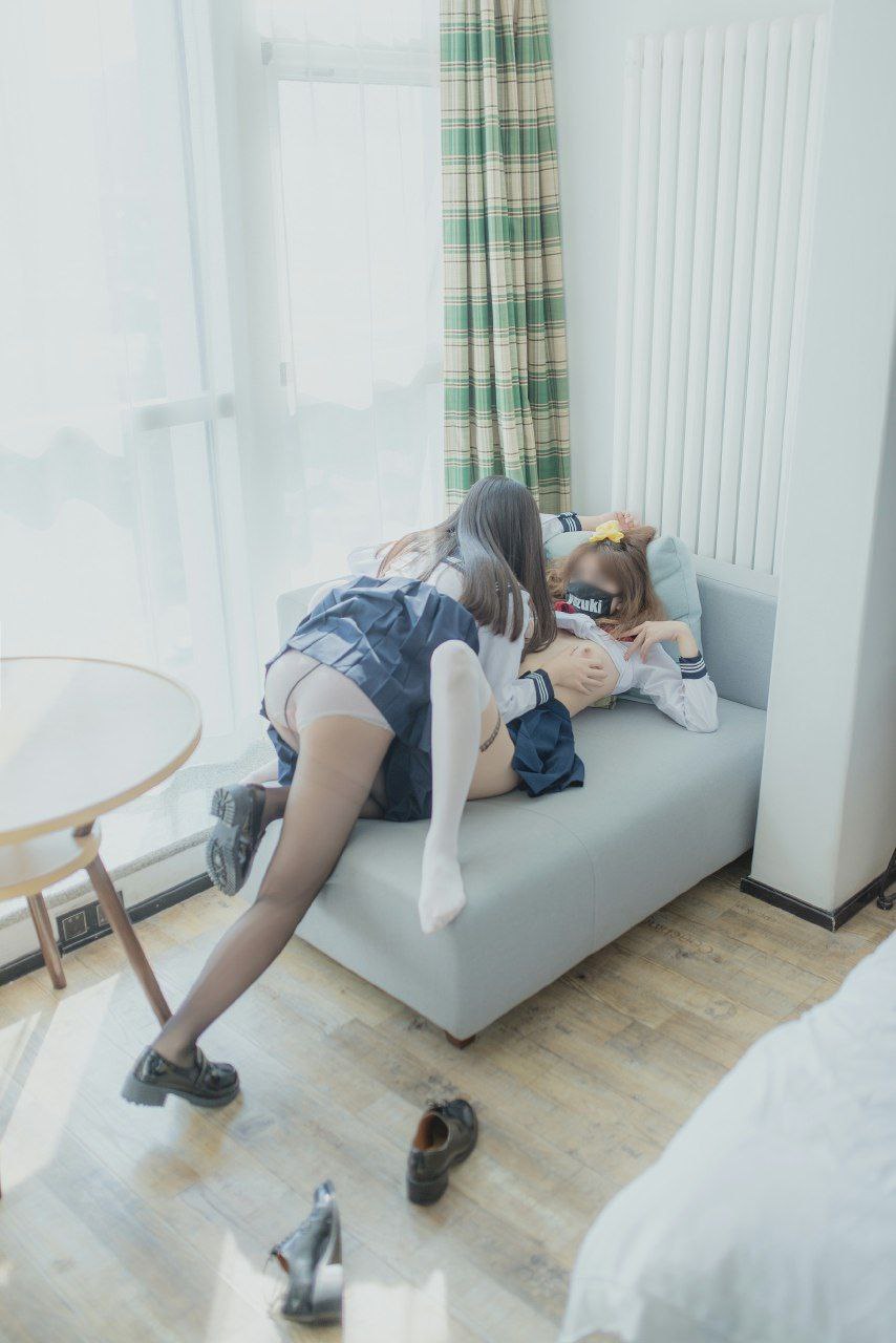 掌中萌美眉