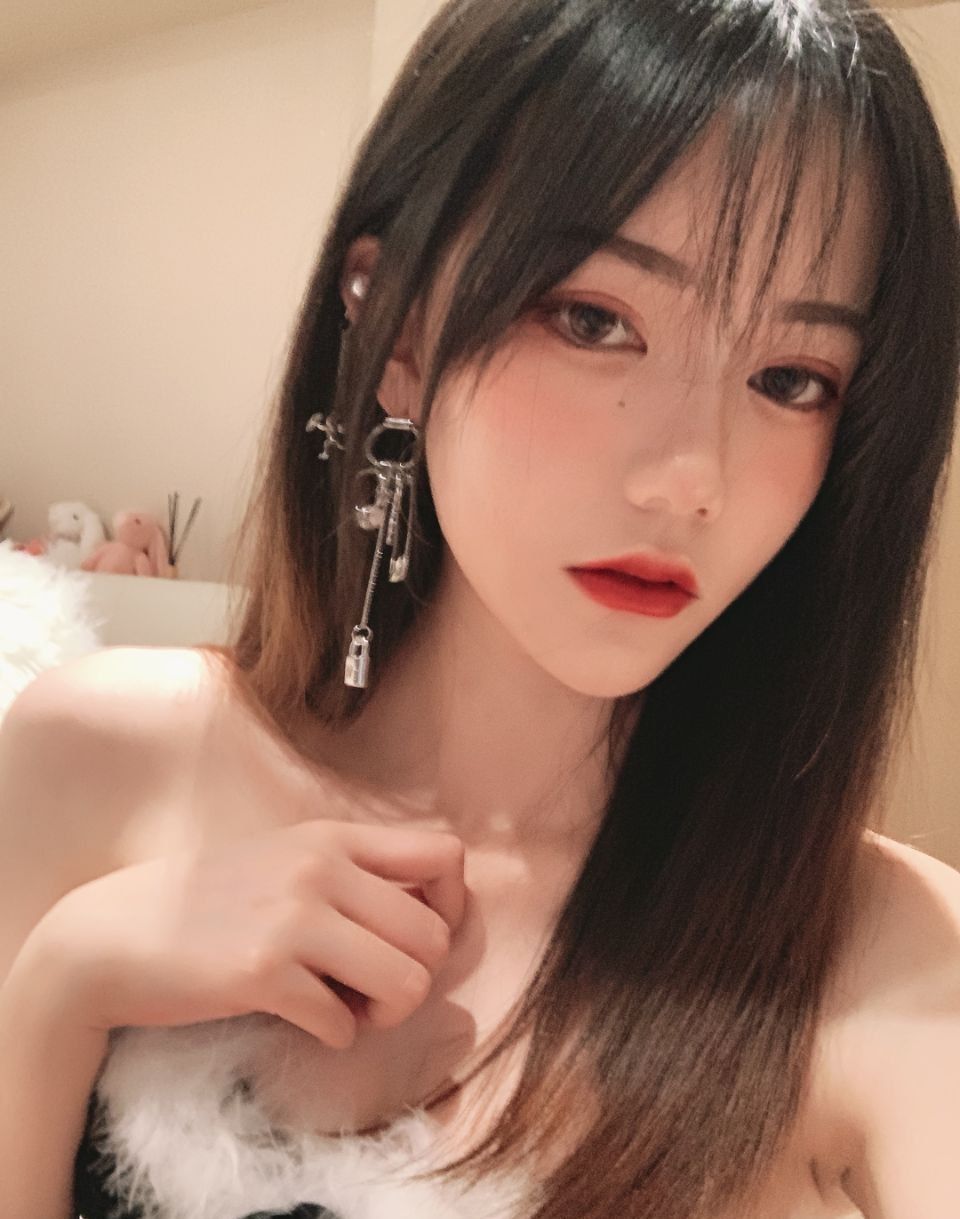 国产午夜一区视频