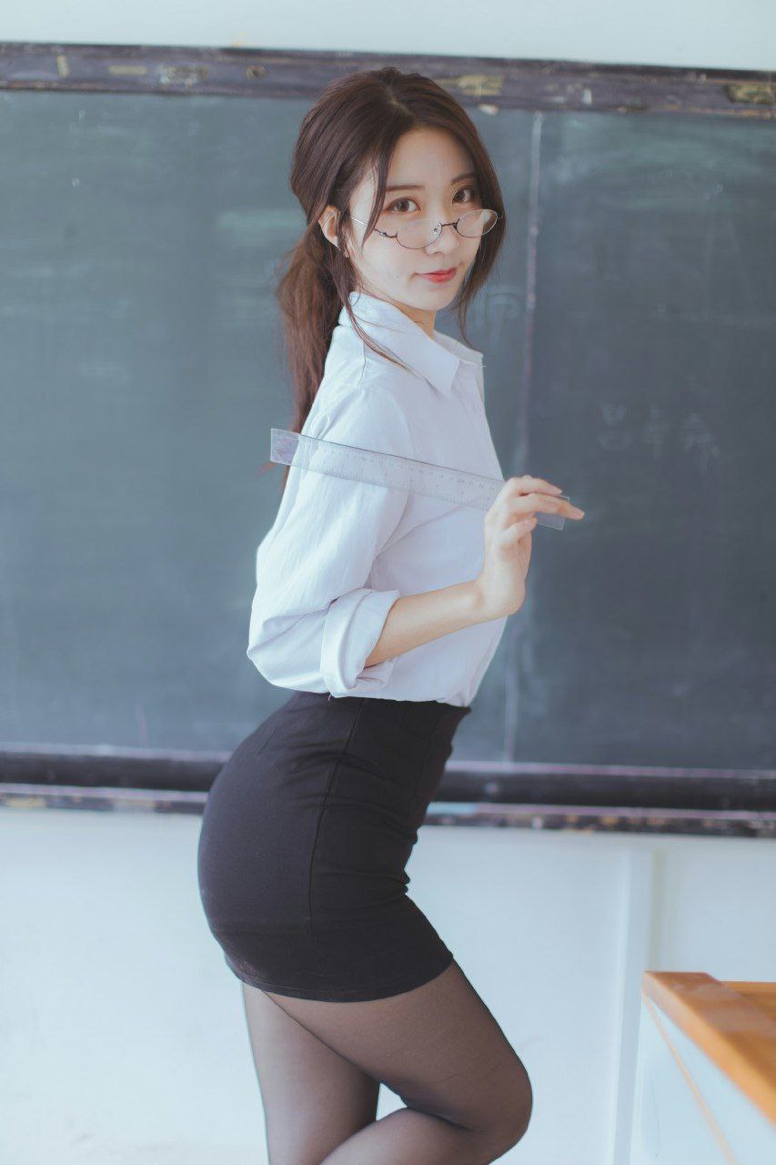 91婷婷韩国欧美一区二区