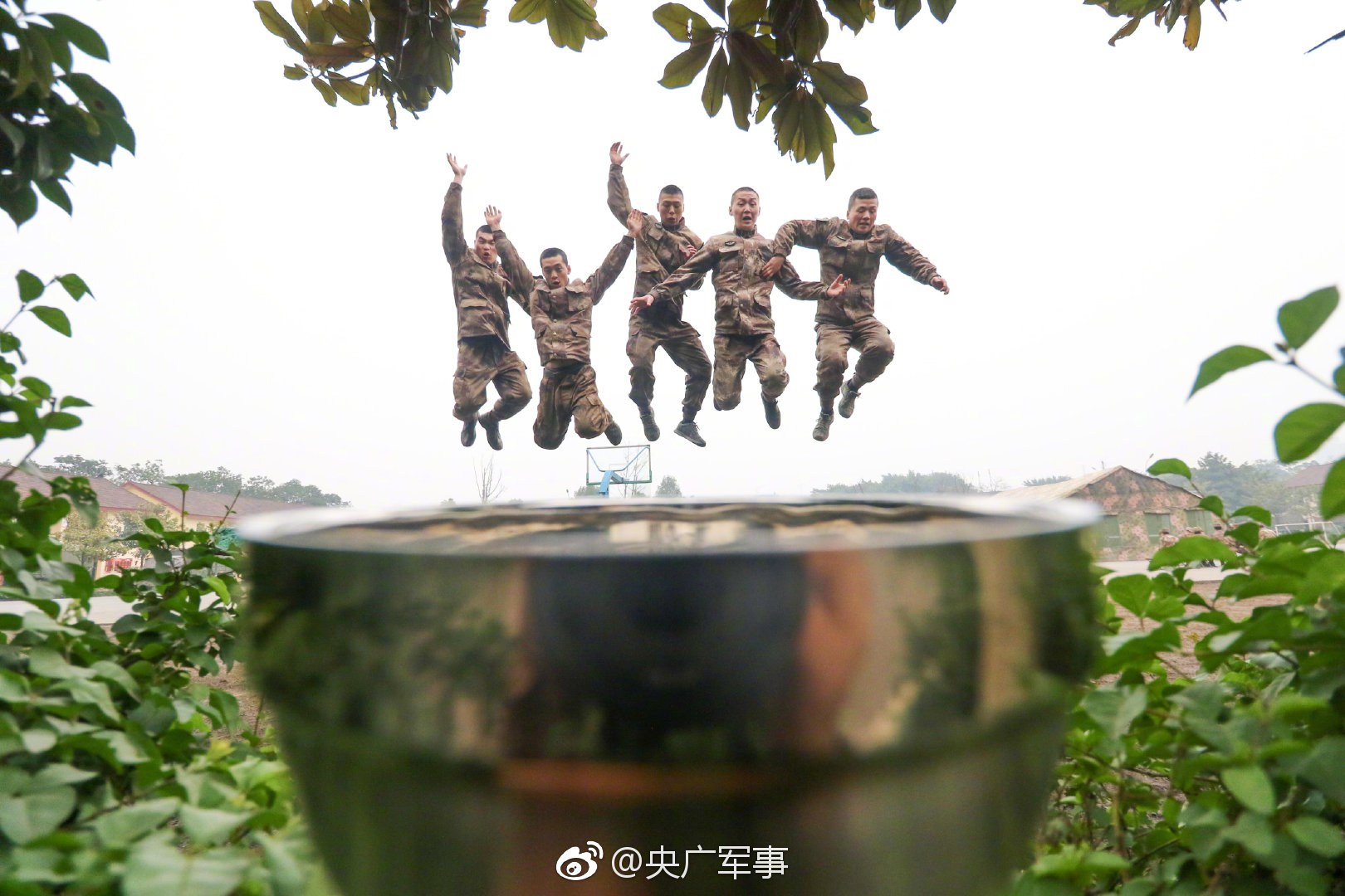 720P  异教徒之王 个则后另一藏其是隐連續劇