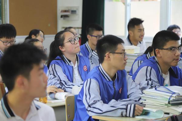 高清  哥斯拉大战金刚（普通话版） 連續劇