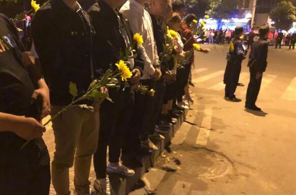 HD 6.7分 搏命单刀夺命枪 連續劇