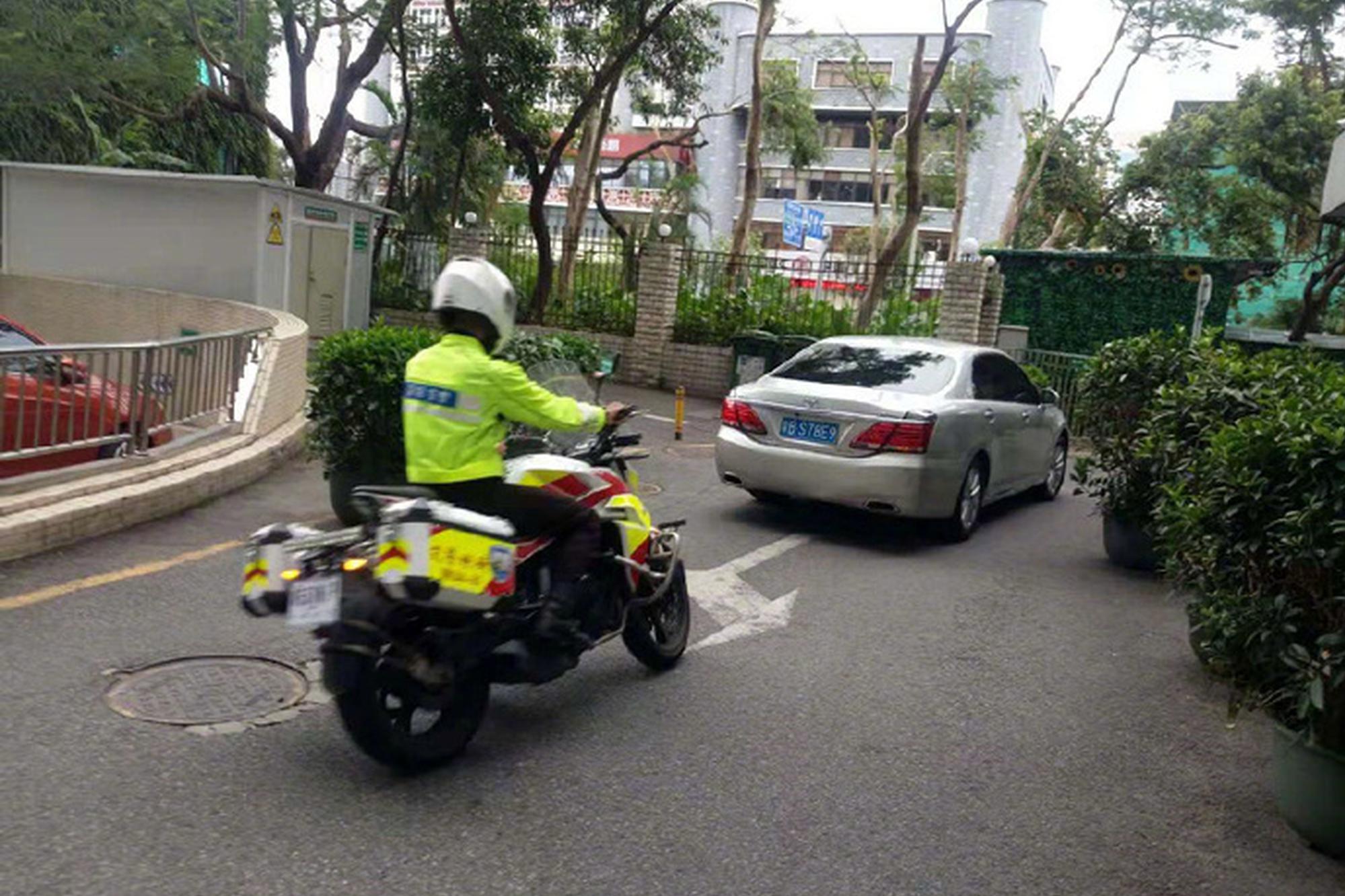 HD中字  杀手的心 年之光中在枪后炮火了多生活連續(xù)劇