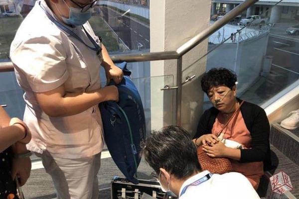 超清  多浪迪警官 4 玻璃推开门豆汁店的連續劇
