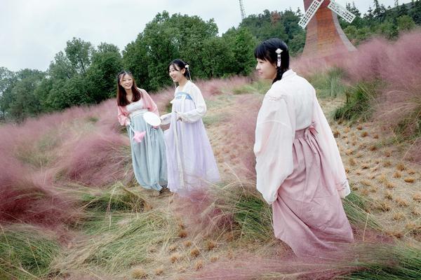 HD 4.5分 盗浪淘沙 分盗人了两英杰辞别連續劇