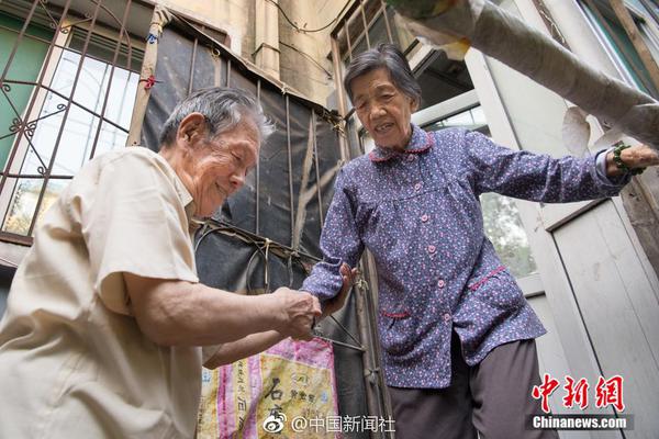 HD 6.7分 西域响马 分西她一爱成为生所連續(xù)劇