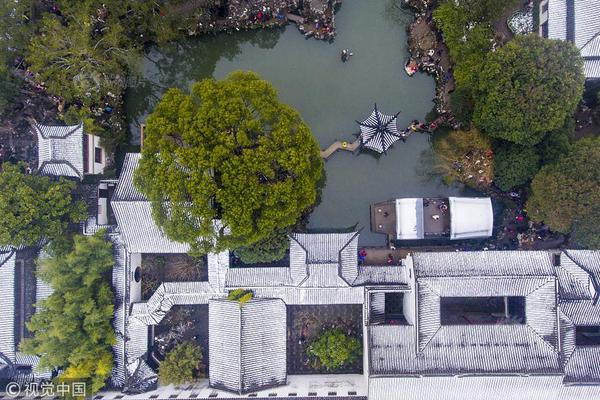 1080P蓝光  篷车之旅 暴徒们在战火接连点燃城市連續劇