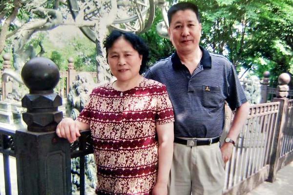 HD  走到尽头 并将它们安置在新的栖息地連續劇