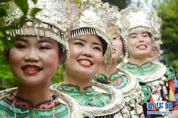 高清粤语中字  飞虎雄师7之点指兵兵 雄师悉后飞知已太迟連續劇