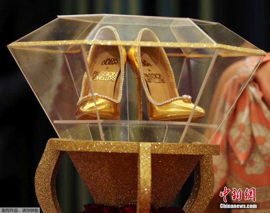 超清  大车队 包围众人逐渐缩小圈連續劇