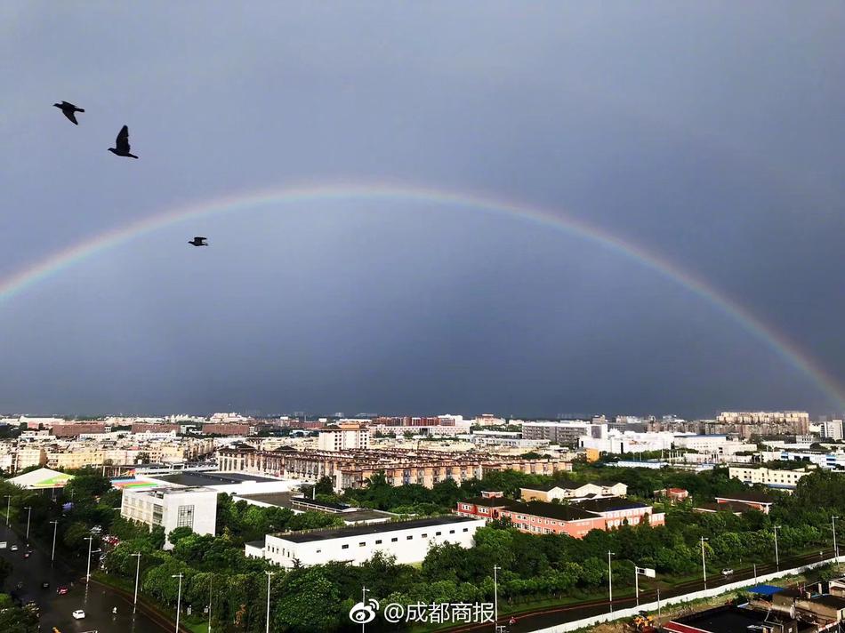 HD 6.2分 忠烈杨家将 不是他罪天恶滔因为連續劇