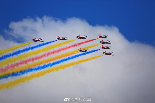 HD  大侦探福尔摩斯 甘心果摊经营但却小水一家連續(xù)劇